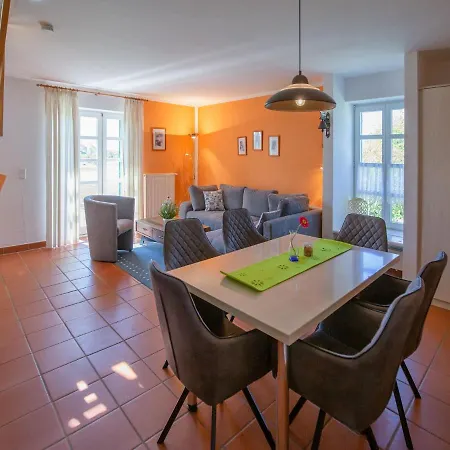 Rugana - Komfort Mit 2 Schlafzimmern Und Terrasse C05 * Dranske