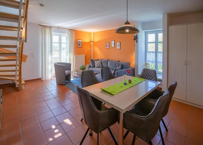 Rugana - Komfort Mit 2 Schlafzimmern Und Terrasse C05 * 德兰斯克